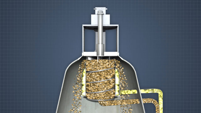 蒸汽相蒸煮器顶部分离器将碎屑从液体中分离出来。芯片进入蒸煮器，而白酒被送到芯片传输回路中使用。